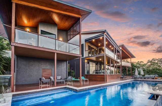 Southwinds, Stunning 8 Bedroom House on Hamilton Island