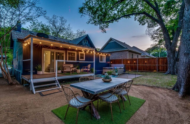 Spa in Dreamy + Starry yard!