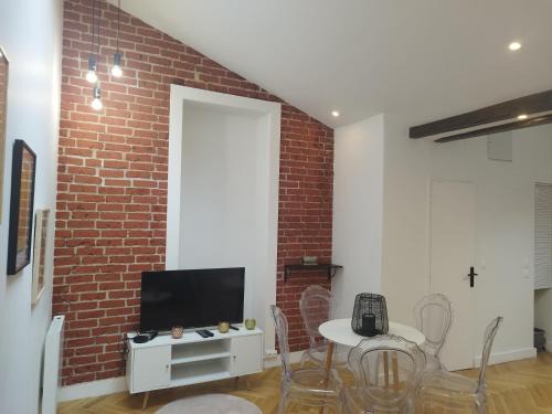 Spacieux appartement proche de Paris Stade de France Métro