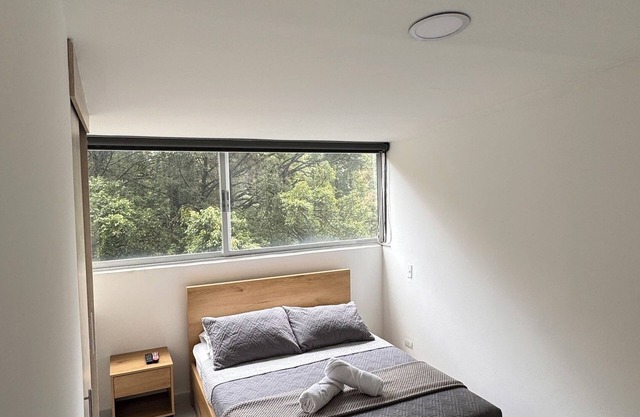 spacioso Apartamento en el Poblado by Hoost 704