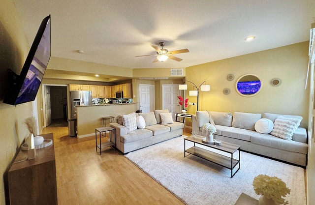 Spacious 2bd/2ba Condo With Pool and Fitness Center