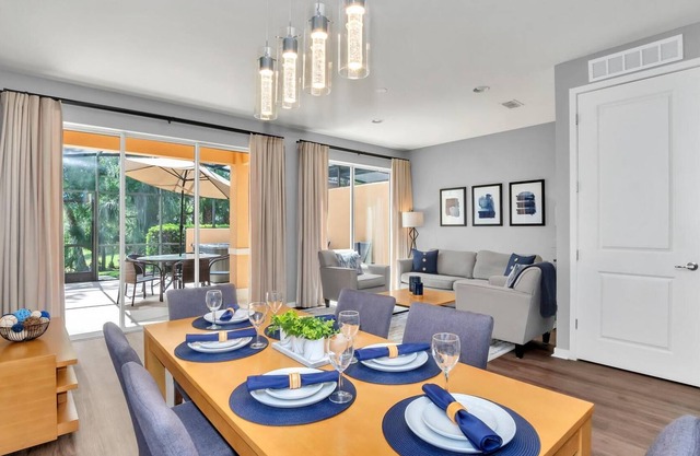 Spacious 2BR Townhome With Resort Access - Near Disney