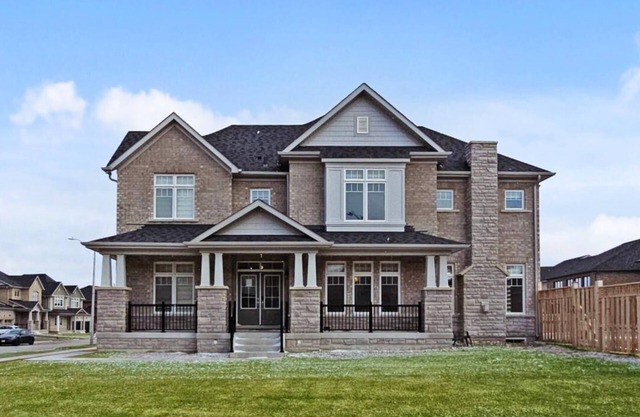 Spacious 3-bedroom house in lovely Innisfil