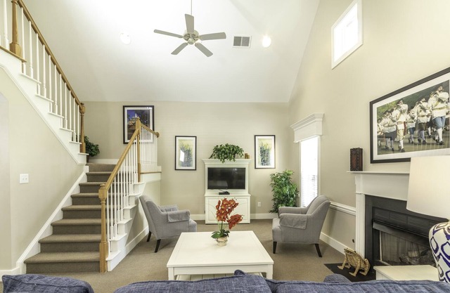 Spacious 3 bedroom Cottage at Kings Creek Resort: Listing for July 30- August 6
