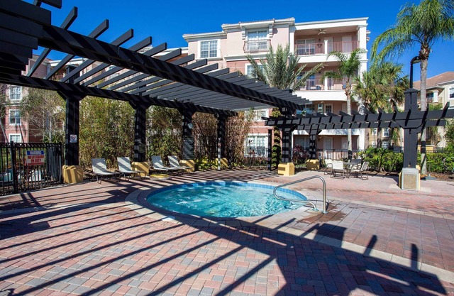 Spacious 3Bed Near Convention Center & Parks