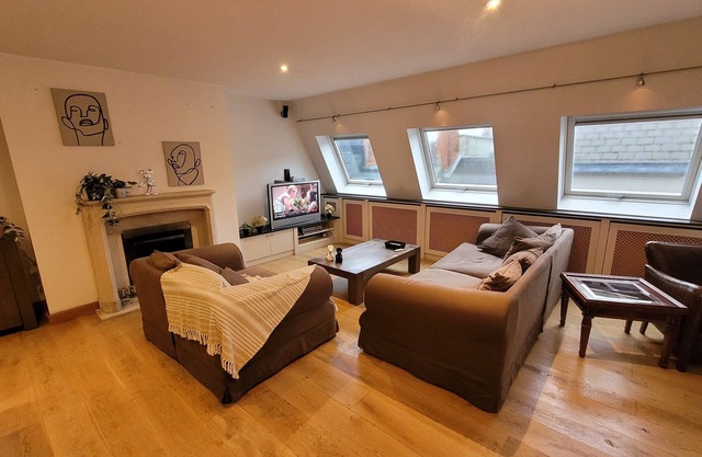Spacious 3BR apartment with rooftop terrace