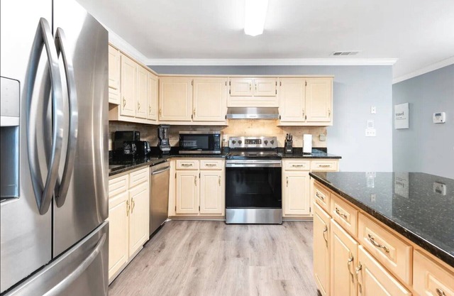 Spacious 3BR ATL home minutes to DT