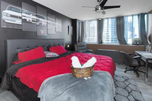 Spacious 3BR Condo in DTWN