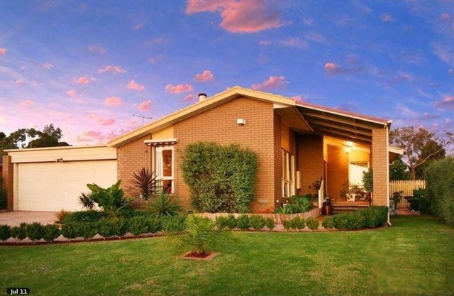 Spacious 4 Bedoom Family Home close to Uni and Uni Hill