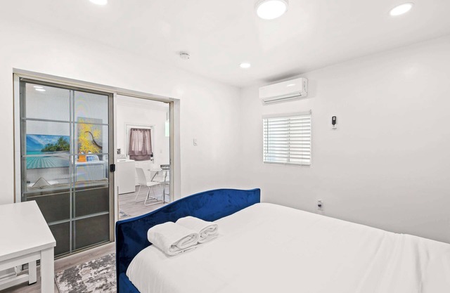 Spacious & Bright Home Fully Equipped