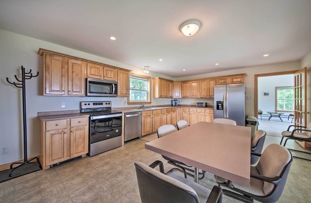 Spacious Bristol House w/Deck & Harbor Views!