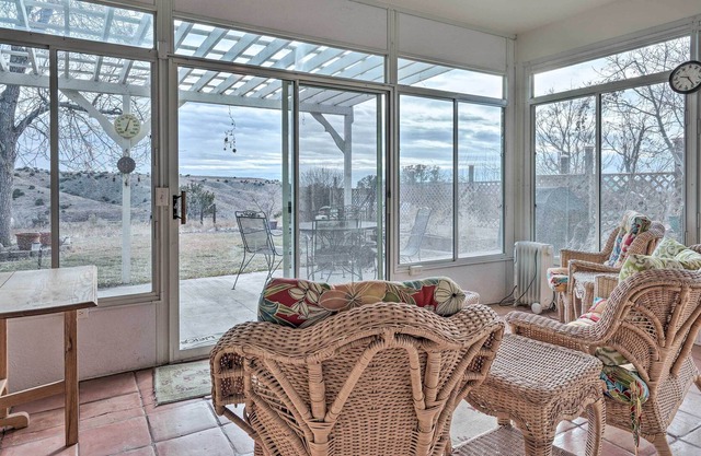 Spacious Cañon City Home w/ Sauna & Sunroom!
