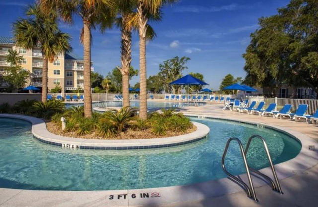 Spacious Coastal Retreat Designed for Relaxing Family Vacations | 2 Units