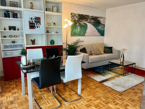 Spacious & Cozy 30 m2 Studio near Eiffel Tower