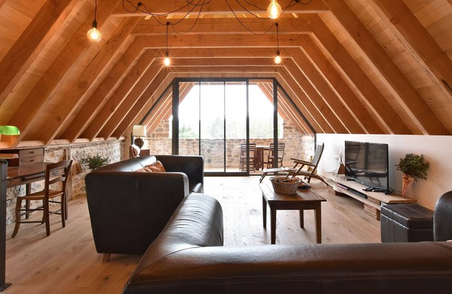Spacious Holiday Home in Thégra with Private Pool