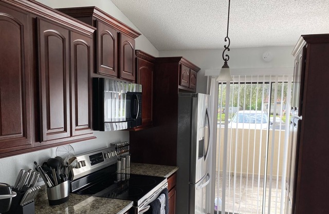Spacious home right outside downtown Orlando!