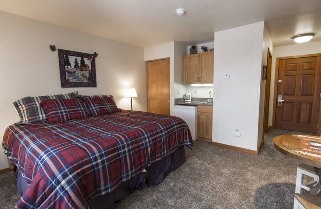 Spacious, Hotel-Style Room with Valley Views