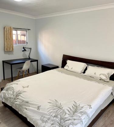Spacious King Size Private Room Pet Friendly