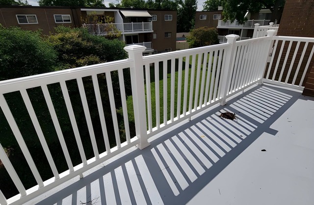 Spacious, large 1 bedroom condo in Chelbourne Plaza community!