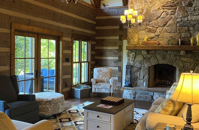 Spacious lodge in peaceful mountain cove with trails, pond, waterfalls and more!