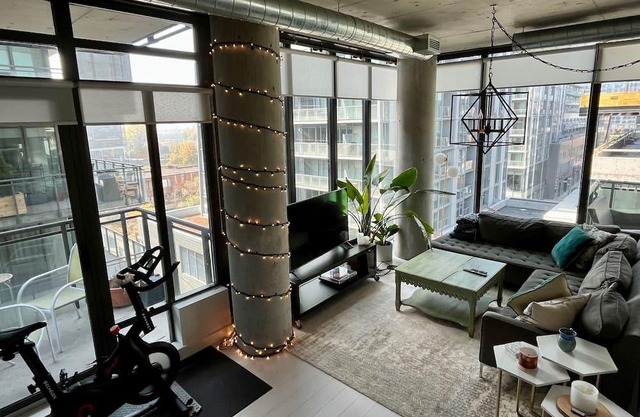 Spacious loft in trendy Riverside Toronto