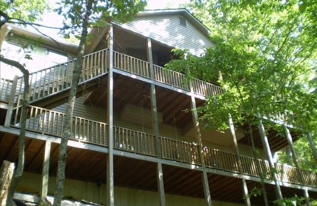 Spacious North Georgia Mountain got you off in Bent Tree