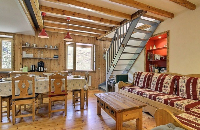 Spacious renovated duplex in La Plagne, close to slopes and shops