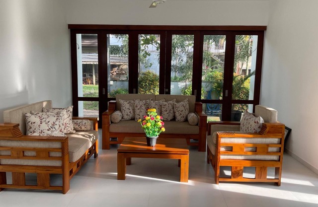 Spacious Stand-alone 2-bed Villa in Galle
