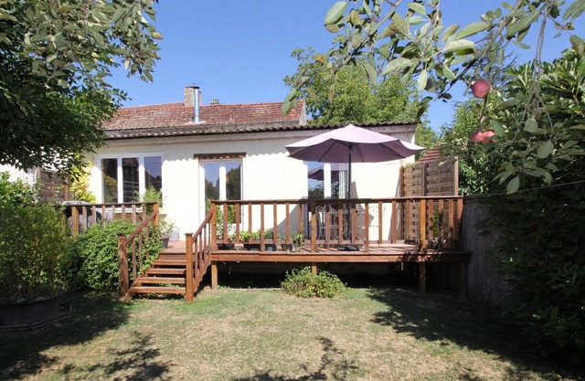 Spacious Stone Farmhouse in Medieval Dordogne Village with Pool and AirCon.