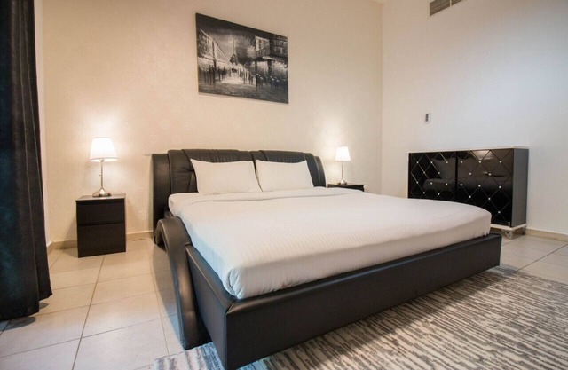 Spacious Studio 5 mins from Dubai Marina