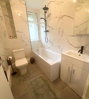 Spacious Studio Flat in SE16