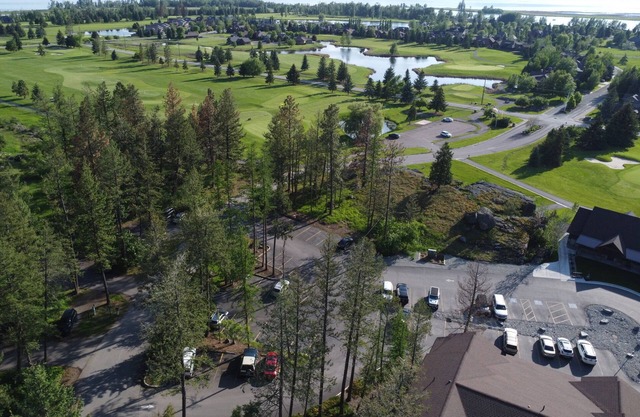 Spacious Townhome w/4 King Suites near Clubhouse