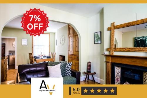 Spacious Two-Bedroom House - Fast Wi-Fi, Garden, Free Parking, Ideal for Business or leisure Stays By AV Hughes Properties