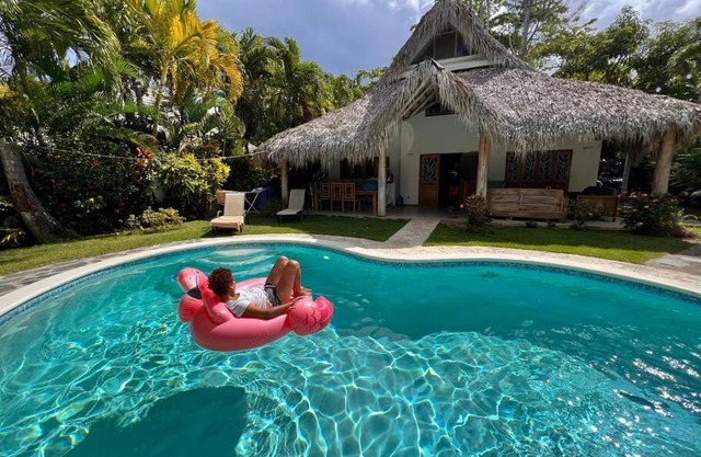 Spacious Villa in Punta Popy ~ 200m to beach