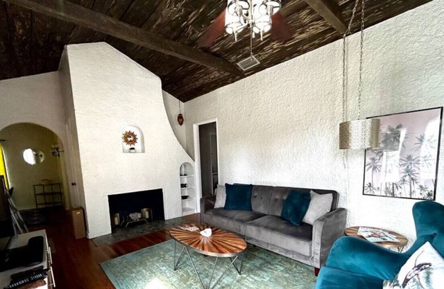 Spanish Beach Bungalow