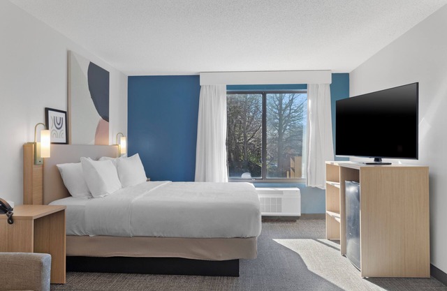 Spark by Hilton Greensboro