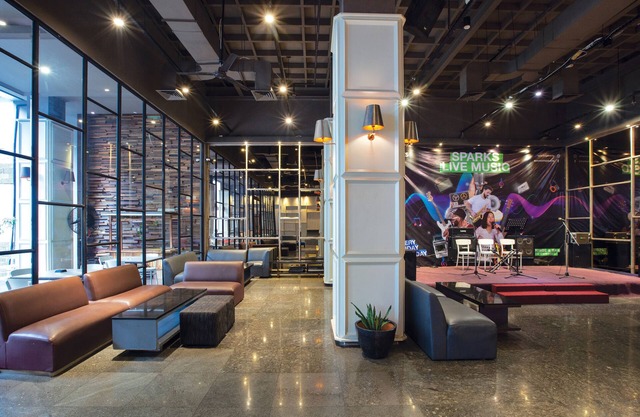 Sparks Life Jakarta, ARTOTEL Curated