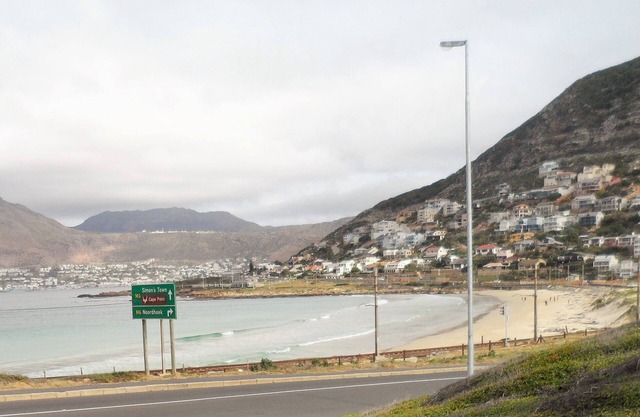 SPECIAL CAPE TOWN: ROOM AT BEACH. .