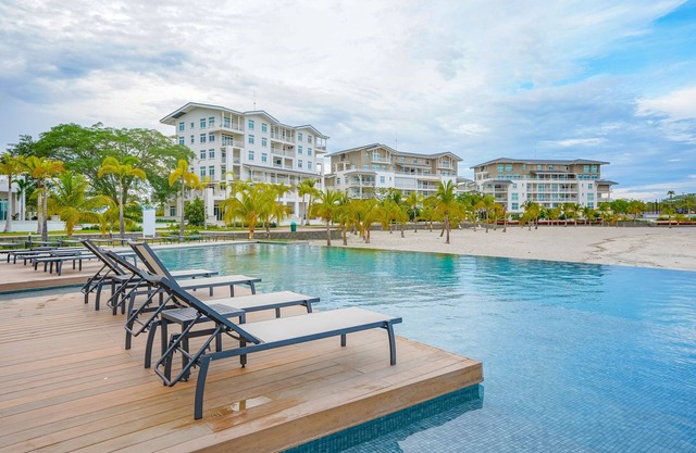 Spectacular Buenaventura Marina View - Cozy - Sleeps 5