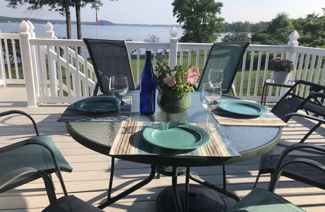 Spectacular Lakefront Get Away in Saratoga Springs, NY