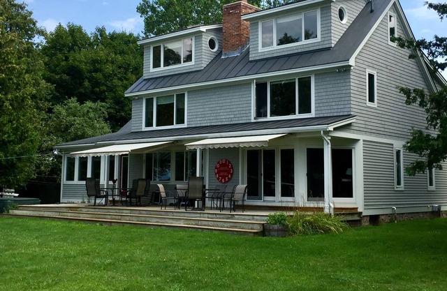 "Spectacular Lake Champlain Retreat"