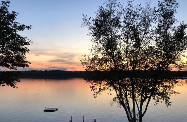 Spectacular Maine Cobbossee Lakefront with Hot Tub and Dog Friendly