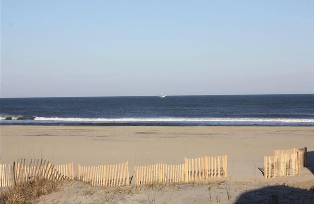 Spectacular Oceanfront View!, W/Semi-Private Beach Access
