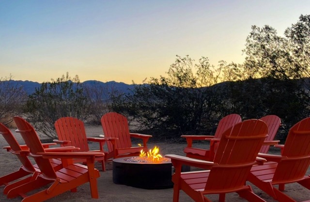 Spectacular panoramic views on nearly 10 acres, Stargazing, Spa, Family Friendly