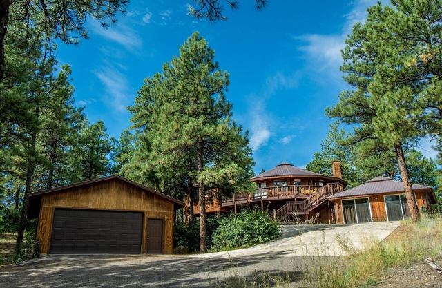 Spectacular Tree house! Amazing Views!