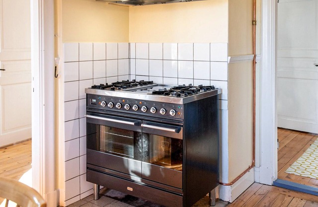 Spend relaxing days in this charming holiday home in charming Sörmland.