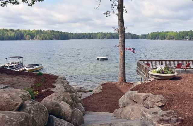 Spider Lake, lakefront "Up North" cabin, Traverse City, MI