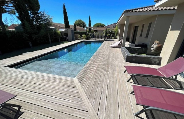 Splendide Villa Avec Piscine et Salle Cinéma