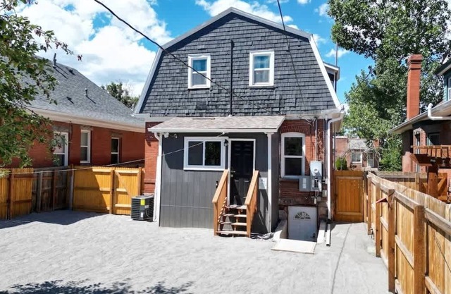 Spooky 4 bedroom Victorian near Wash Park
