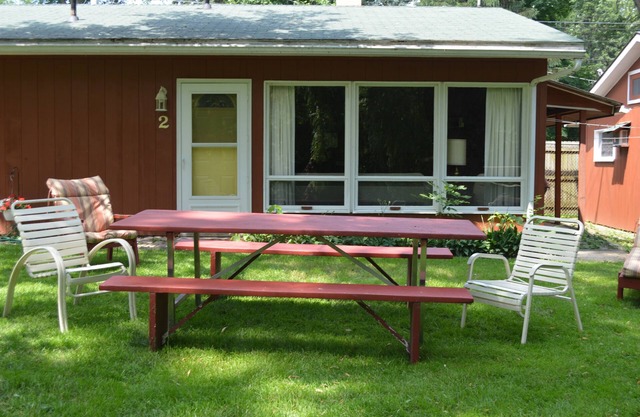 *SPRING DISCOUNT!* (See description) One Bedroom Cottage with Private Beach!
